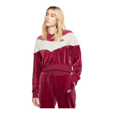 مشاهد سميك رئيس nike velour hoodie red 