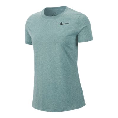 nike training t shirt women's