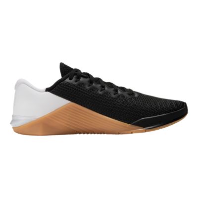 nike metcon black white gum