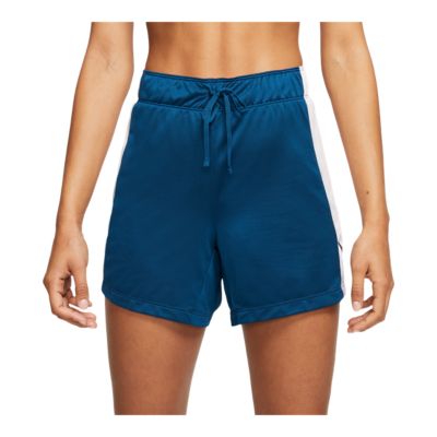 nike dry women's attack icon clash shorts