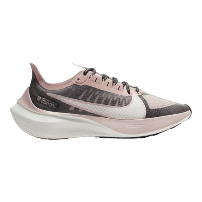 nike women's zoom gravity running shoes