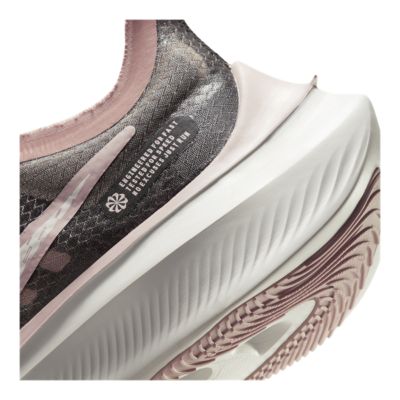 zoom gravity nike womens