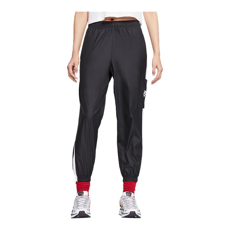 Nike Sportswear Women's Woven Core Pants | Sport Chek