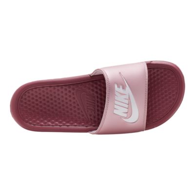nike women's benassi