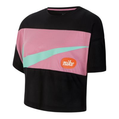 nike big swoosh tee