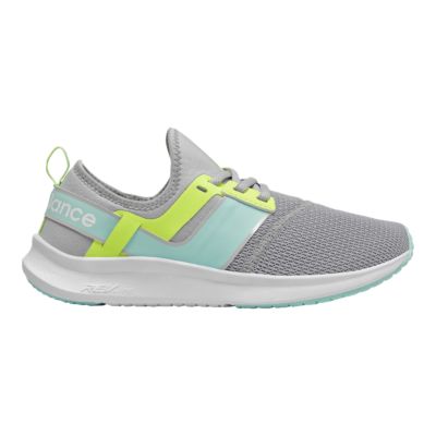 new balance training shoes womens