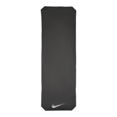 nike gym mat