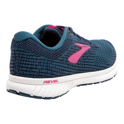 revel 3 brooks womens