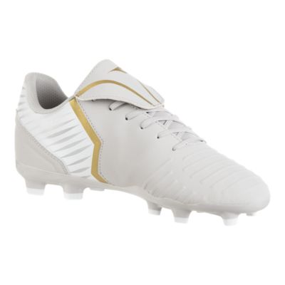 sport chek womens soccer cleats