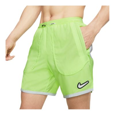 nike wild run flex stride swoosh short