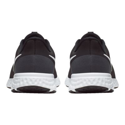Nike Men S Revolution 5 4e Running Shoes Sport Chek