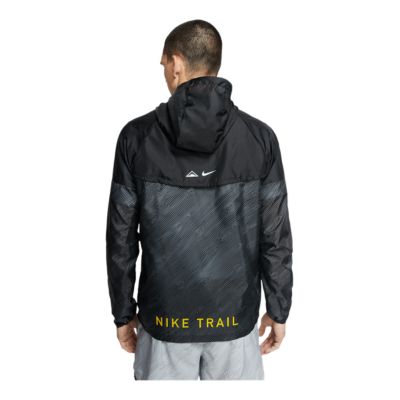 nike windrunner trail