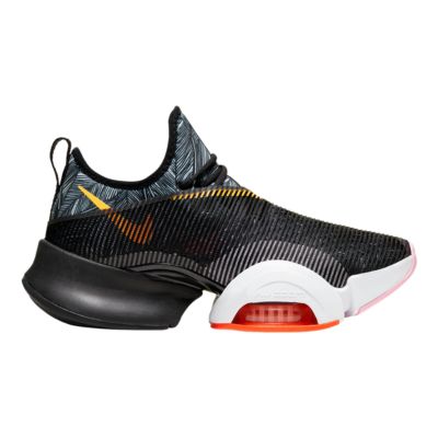 nike air zoom hiit trainers