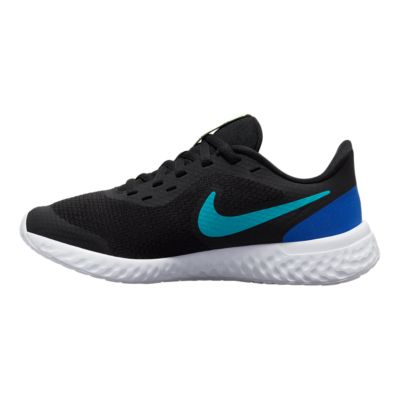 nike youth revolution 5