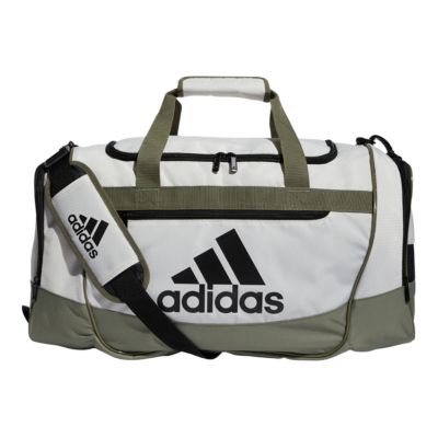 defender 3 medium duffel