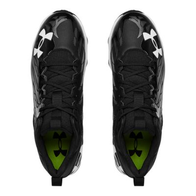 under armour men's spotlight franchise mid rm football cleats