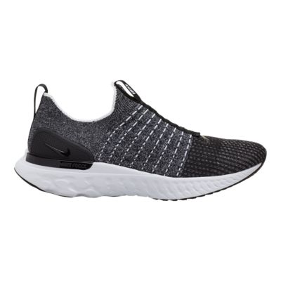 Nike Men's React Phantom Run Flyknit 2 