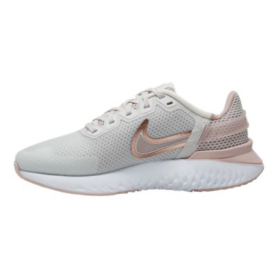 nike legend react canada