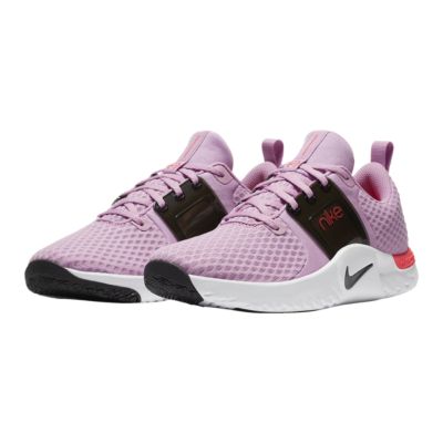 nike training sneakers womens