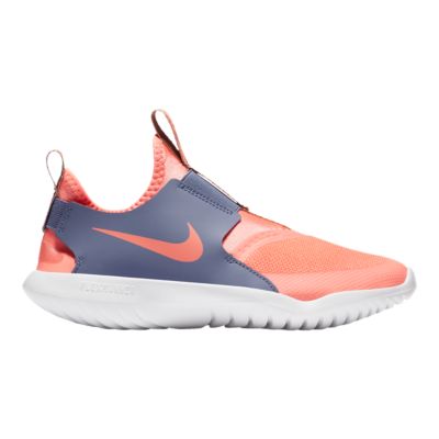 girls nike shoes canada