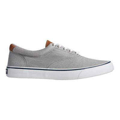 sperry mens striper ii