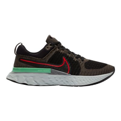 nike sports shoes near me