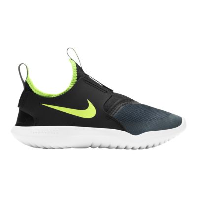 nike slip on kids shoes