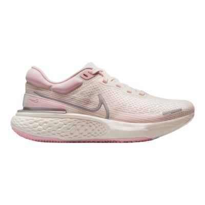 Nike Women's ZoomX Invincible Run 