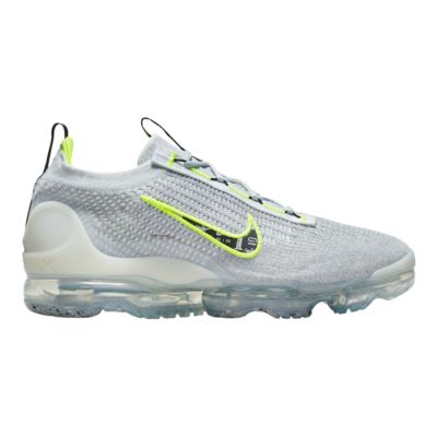 sport chek vapormax