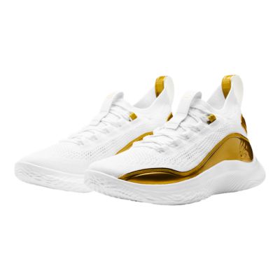 white and gold curry 8