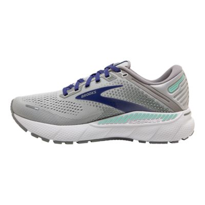 brooks womens wide fit