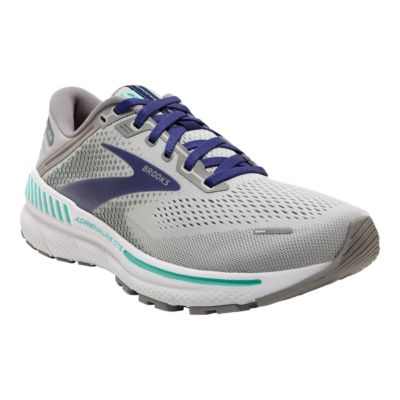 brooks womens wide fit