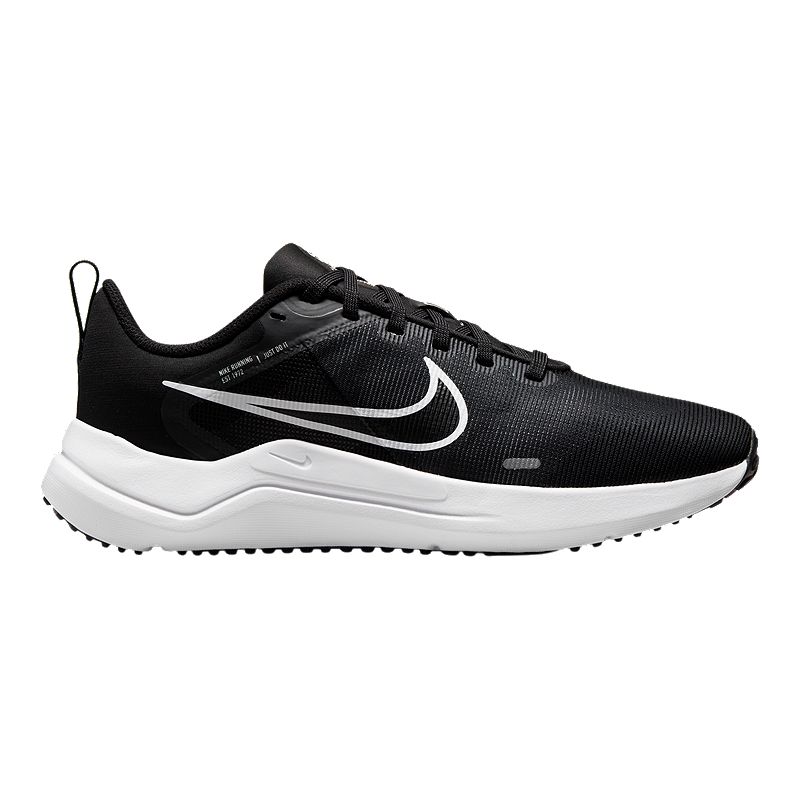 Nike Women's Downshifter 12 Wide Running Shoes | Sport Chek