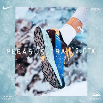 sport chek womens nike shoes