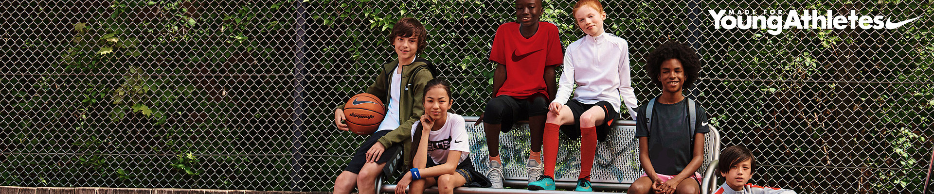 matriz tenaz Fácil de suceder Nike Young Athletes Collection | Sport Chek