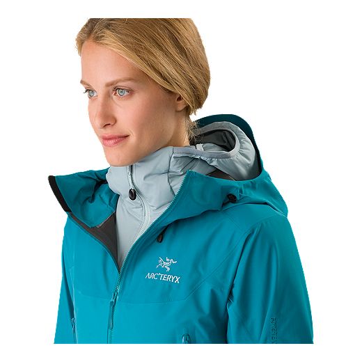 Arc'teryx Women's Beta SL Hybrid Jacket - Iolite | Atmosphere.ca