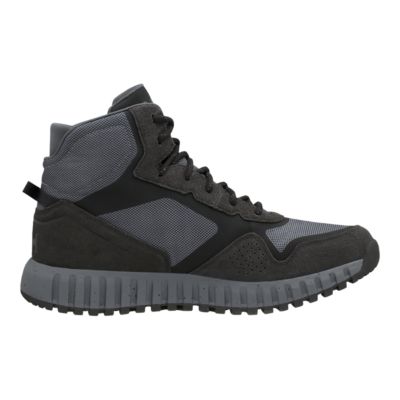 helly hansen black boots
