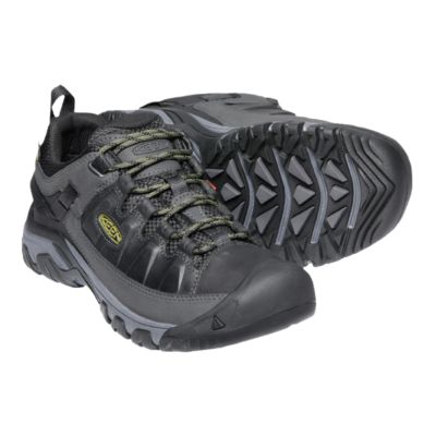 men's targhee iii waterproof hiking shoes