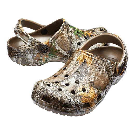 Crocs Men's Classic Clog Sandals | Atmosphere.ca